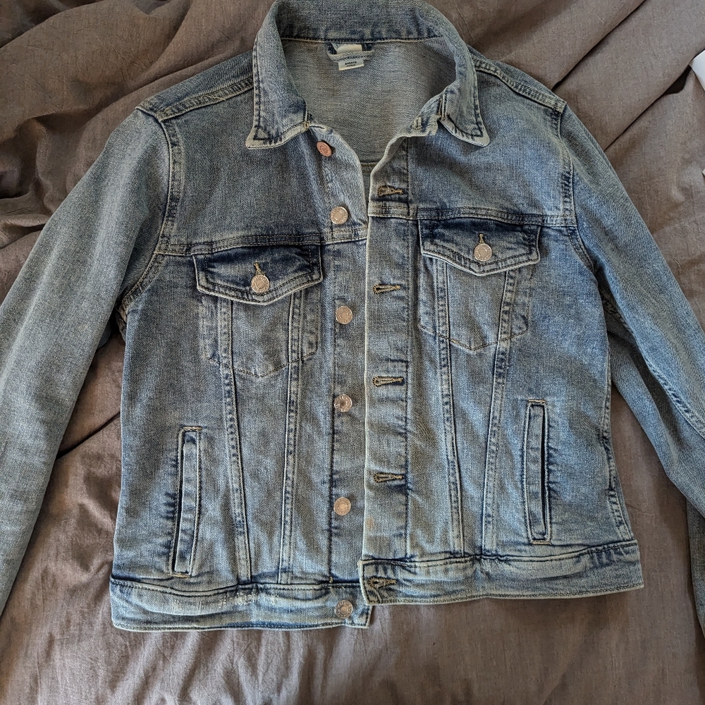 Cropped Denim Jacket